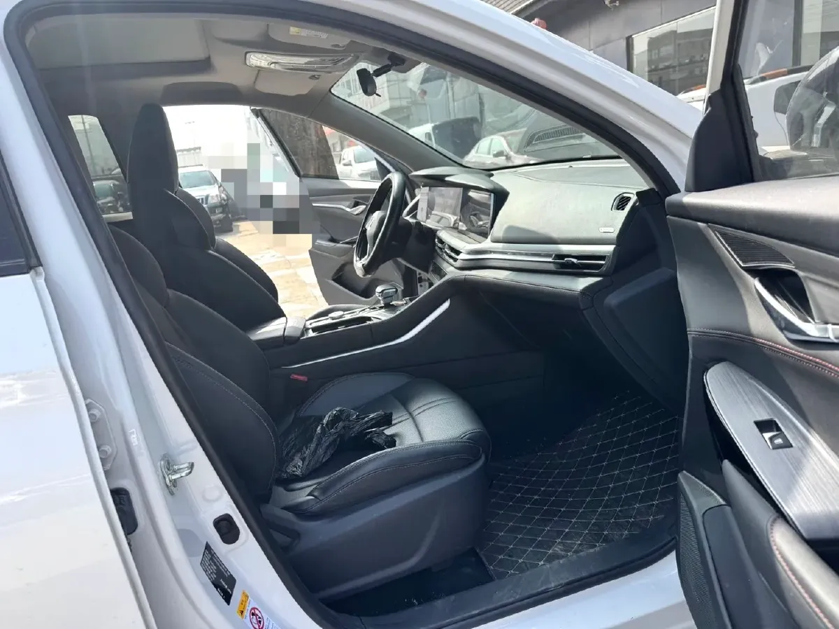 2022 ChangAn CS75 Plus 1.5T 178HP L4 6AT,autocango,china used car exporter,china ev exporter,chinese used car exporter,chinese used ev exporter