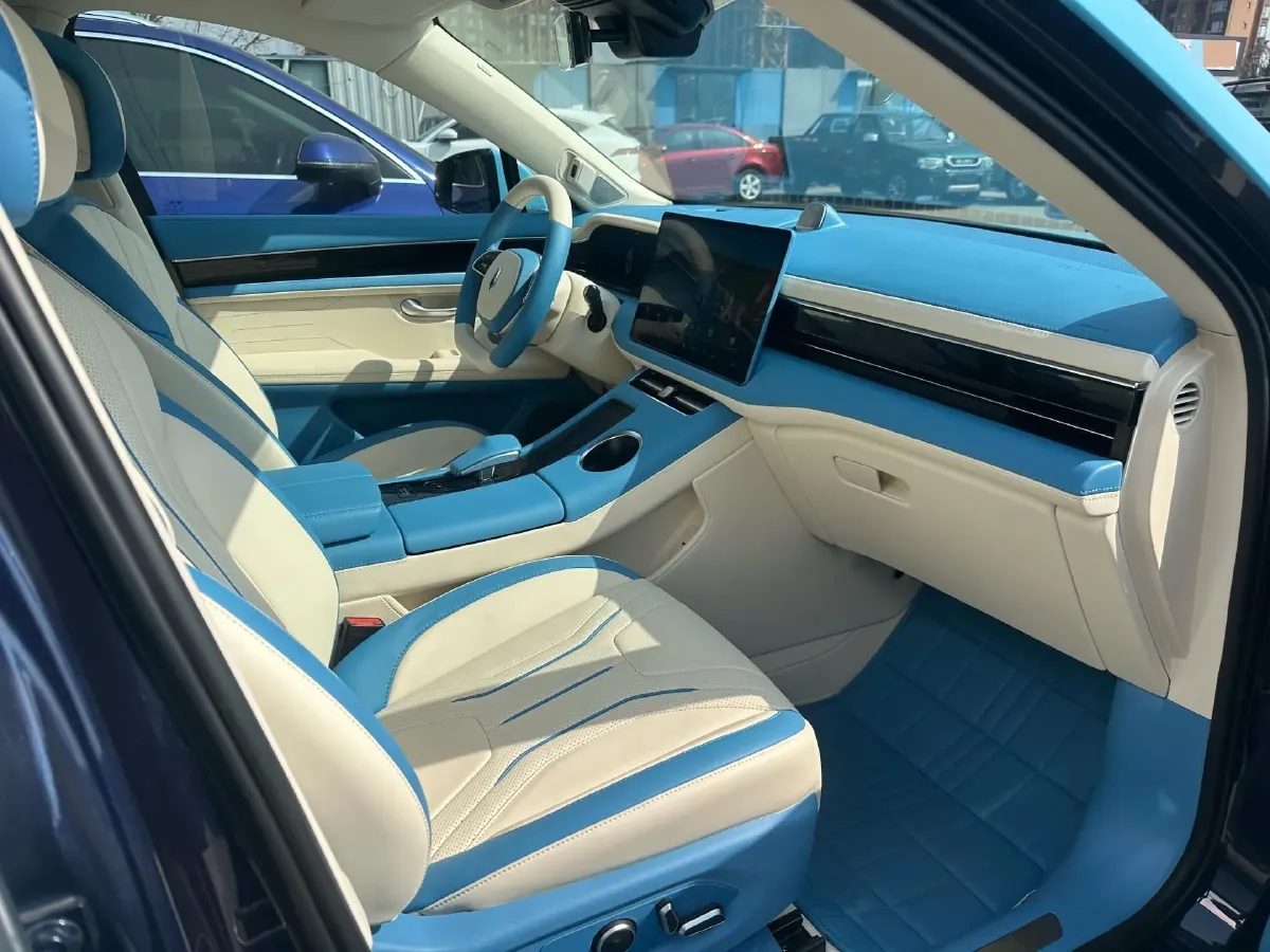 2022 JMC YuHu 7 2.0T 141HP L4 8AT,autocango,china used car exporter,china ev exporter,chinese used car exporter,chinese used ev exporter