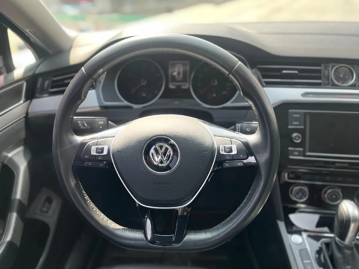 2019 Chevrolet Malibu XL 2.0T 241HP L4 9AT,autocango,china used car exporter,china ev exporter,chinese used car exporter,chinese used ev exporter