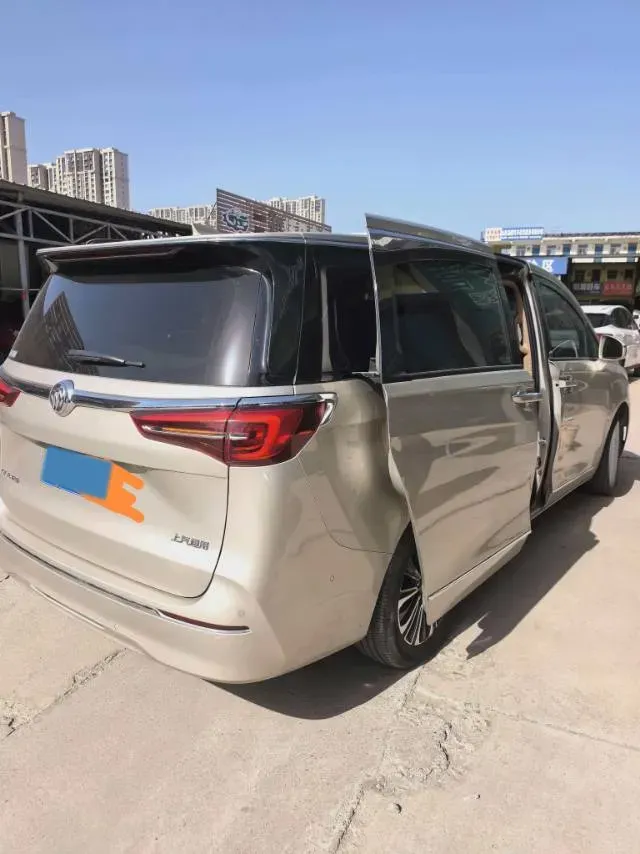 2021 Buick GL8 2.0T 237HP L4 9AT,autocango,china used car exporter,china ev exporter,chinese used car exporter,chinese used ev exporter