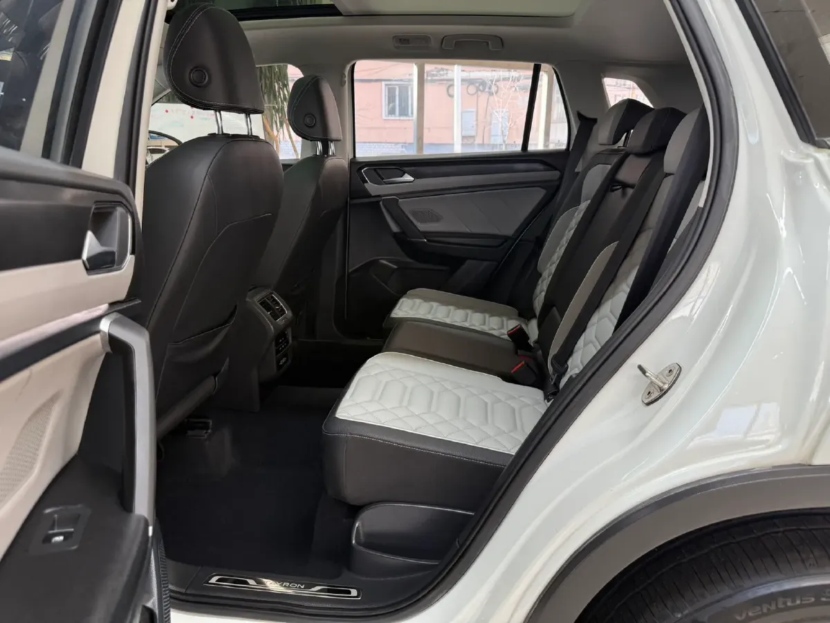 2023 Volkswagen Tayron 1.4T 150HP L4 7DCT,autocango,china used car exporter,china ev exporter,chinese used car exporter,chinese used ev exporter