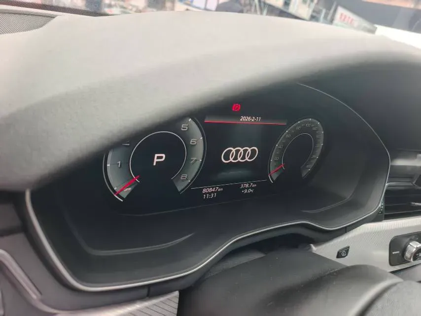 2020 Audi A4L 2.0T 190HP L4 7DCT,autocango,china used car exporter,china ev exporter,chinese used car exporter,chinese used ev exporter