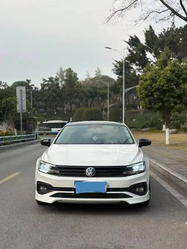 2021 DongFeng Forthing S50EV BEV 57.2KWH,autocango,china used car exporter,china ev exporter,chinese used car exporter,chinese used ev exporter