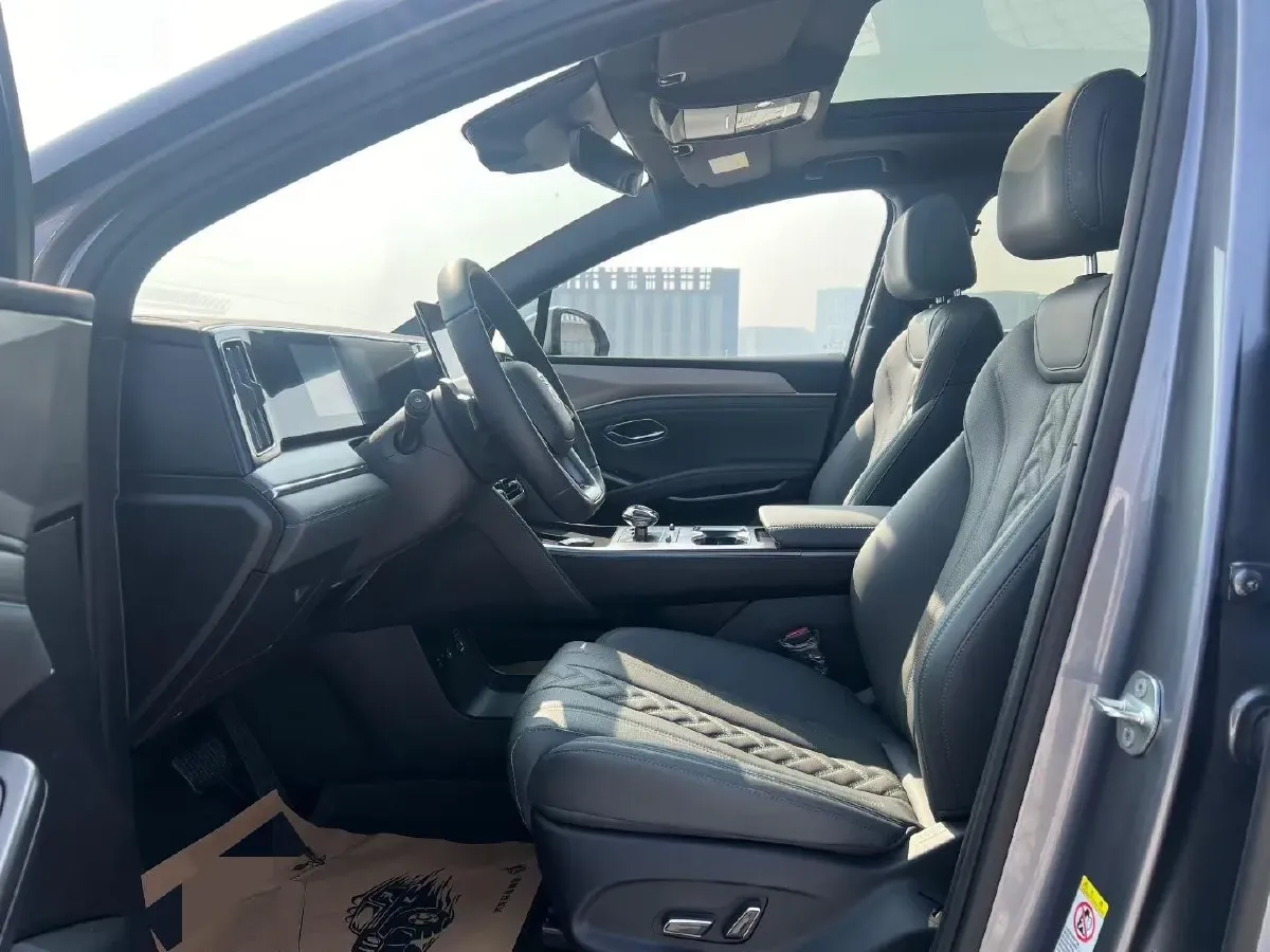 2025 BYD SongL DM-i 1.5L 101HP L4 E-CVT PHEV 26.6KWH,autocango,china used car exporter,china ev exporter,chinese used car exporter,chinese used ev exporter