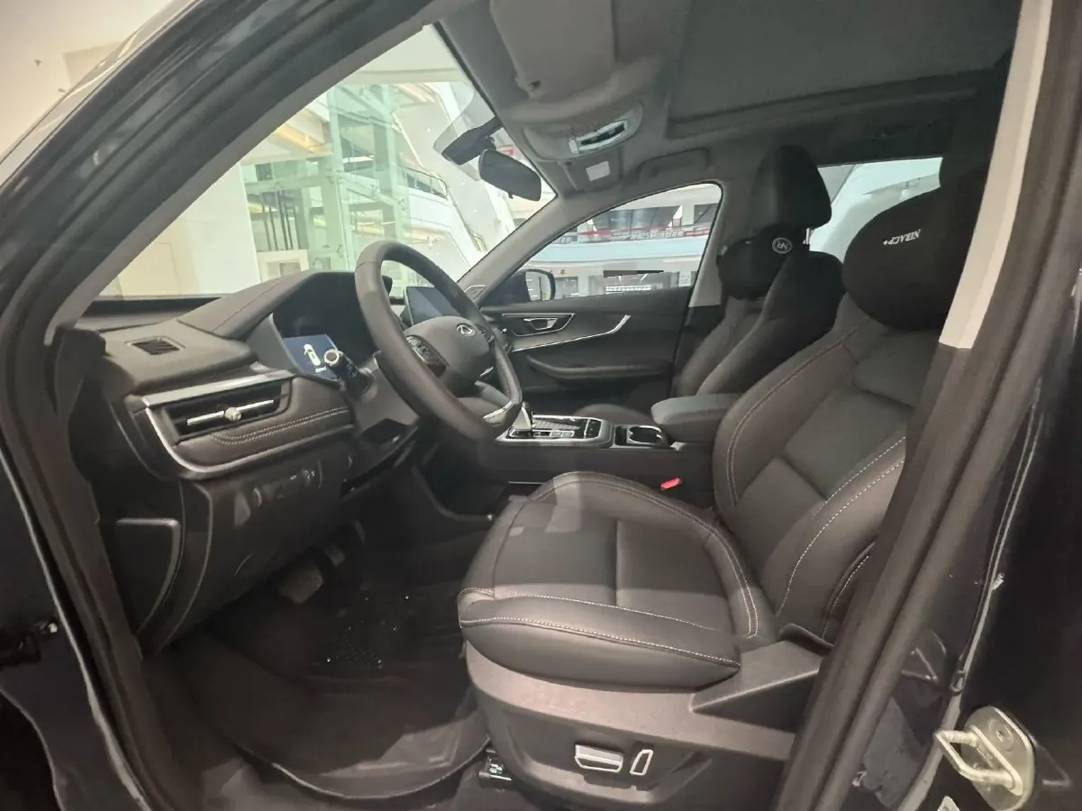 2024 Chery Tiggo 8 1.5T 156HP L4 6DCT,autocango,china used car exporter,china ev exporter,chinese used car exporter,chinese used ev exporter