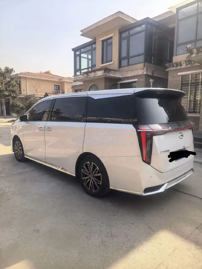 2024 GAC Trumpchi M8 2.0T 252HP L4 8AT,autocango,china used car exporter,china ev exporter,chinese used car exporter,chinese used ev exporter