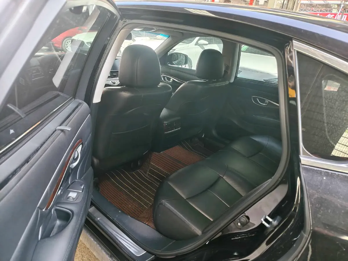 2017 Volkswagen Alltrack 2.0T 220HP L4 7DCT,autocango,china used car exporter,china ev exporter,chinese used car exporter,chinese used ev exporter