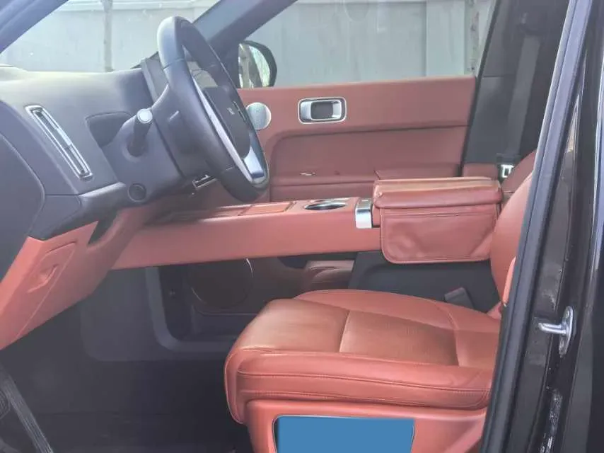 2023 Li L7 Range Extended 154HP REEV 40.9KWH,autocango,china used car exporter,china ev exporter,chinese used car exporter,chinese used ev exporter