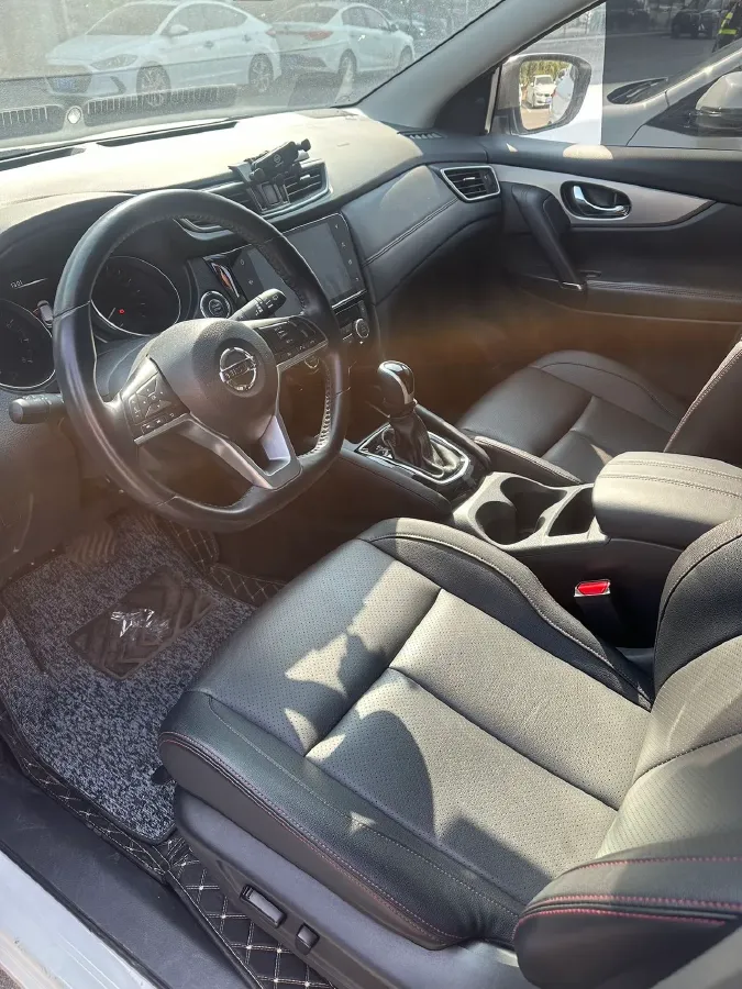 2022 Nissan Qashqai 2.0L 151HP L4 CVT,autocango,china used car exporter,china ev exporter,chinese used car exporter,chinese used ev exporter