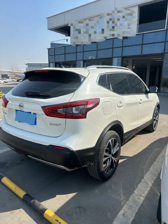 2022 Nissan Qashqai 2.0L 151HP L4 CVT,autocango,china used car exporter,china ev exporter,chinese used car exporter,chinese used ev exporter