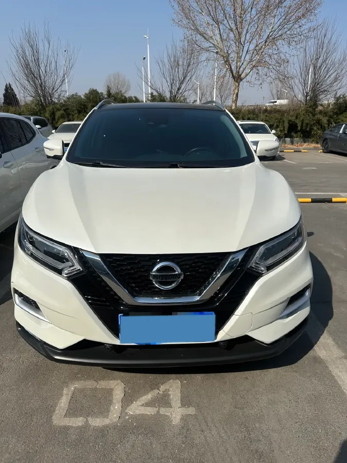 2022 Nissan Qashqai 2.0L 151HP L4 CVT,autocango,china used car exporter,china ev exporter,chinese used car exporter,chinese used ev exporter
