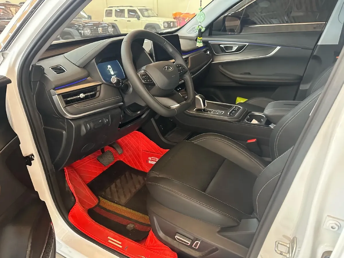 2023 Chery Tiggo 8 Plus 1.6T 197HP L4 7DCT,autocango,china used car exporter,china ev exporter,chinese used car exporter,chinese used ev exporter