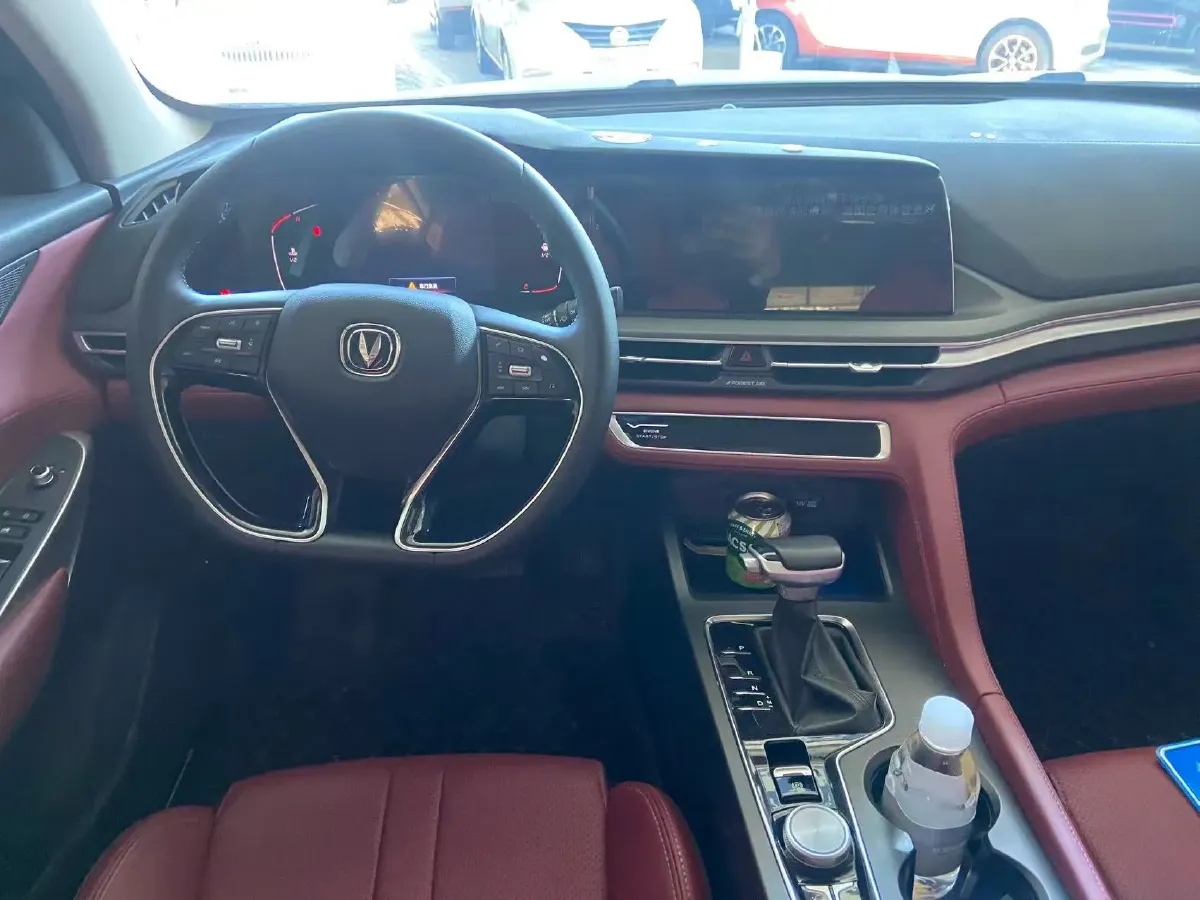 2021 ChangAn CS75 Plus 1.5T 178HP L4 6AT,autocango,china used car exporter,china ev exporter,chinese used car exporter,chinese used ev exporter