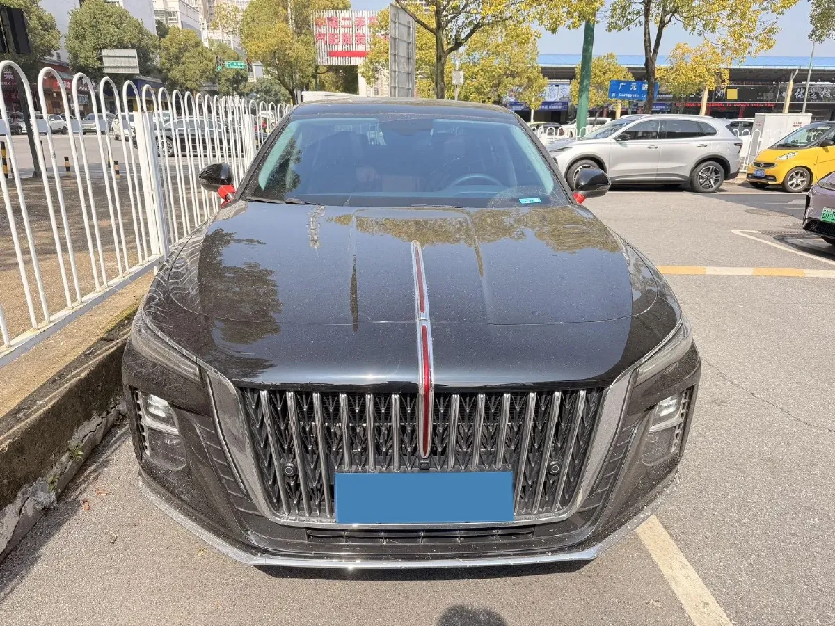 2025 HongQi H5 1.5T 169HP L4 7DCT,autocango,china used car exporter,china ev exporter,chinese used car exporter,chinese used ev exporter