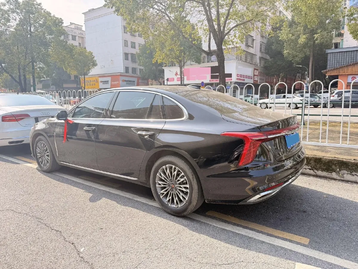 2025 HongQi H5 1.5T 169HP L4 7DCT,autocango,china used car exporter,china ev exporter,chinese used car exporter,chinese used ev exporter