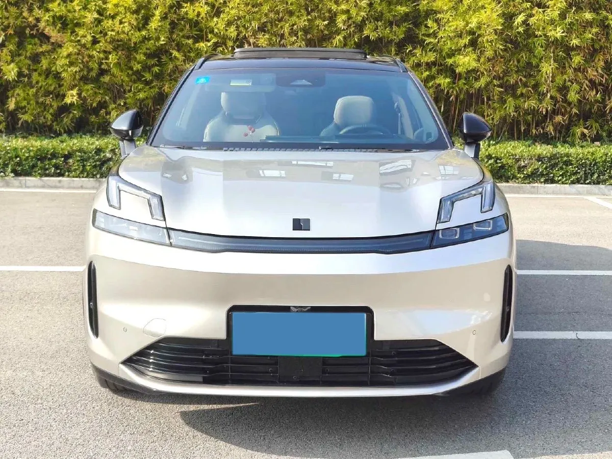 2023 LYNK&CO 08 EM-P 1.5T 163HP L4 3DHT PHEV 39.8KWH,autocango,china used car exporter,china ev exporter,chinese used car exporter,chinese used ev exporter