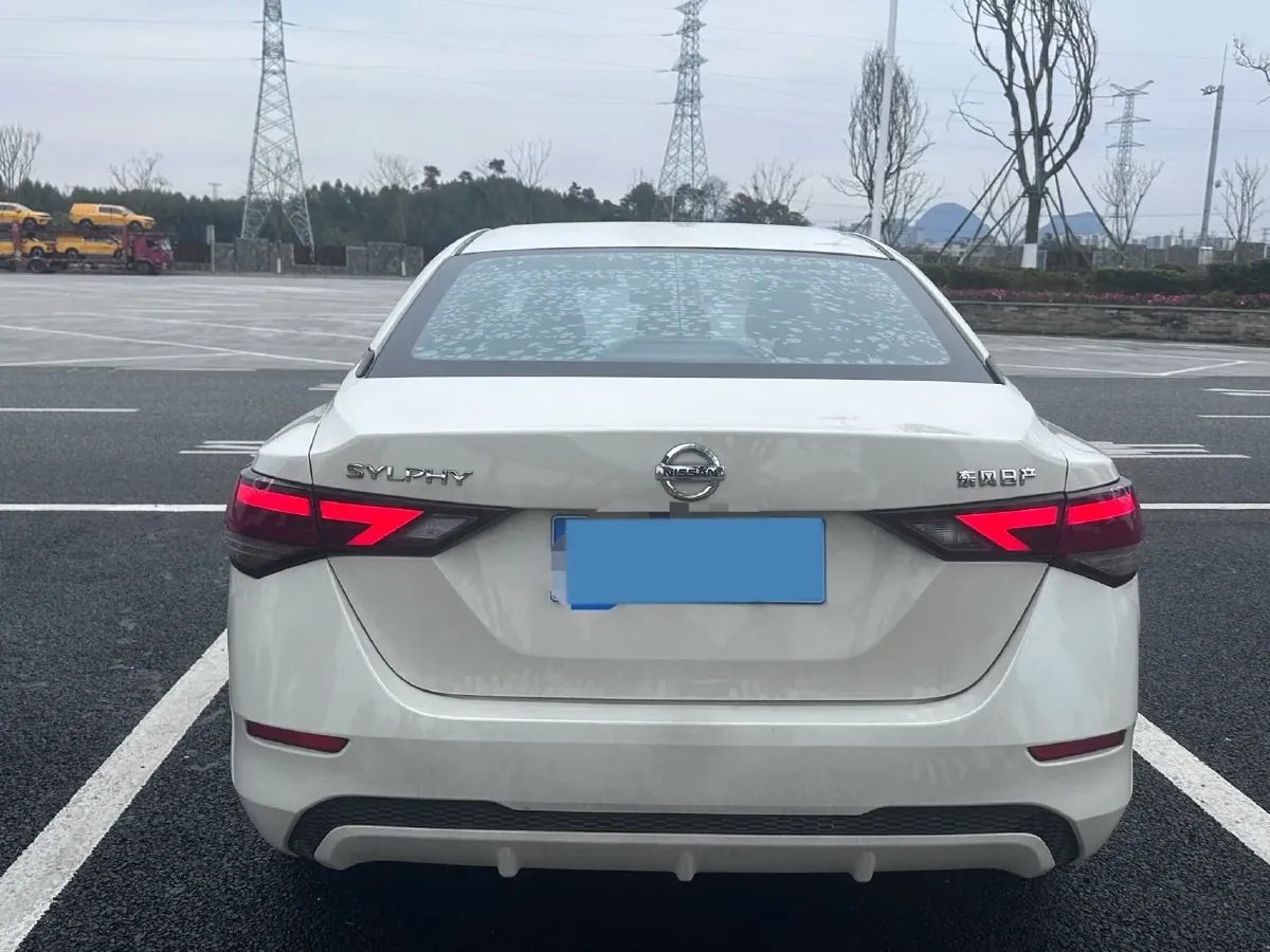 2022 Nissan Sylphy 1.6L 135HP L4 CVT,autocango,china used car exporter,china ev exporter,chinese used car exporter,chinese used ev exporter