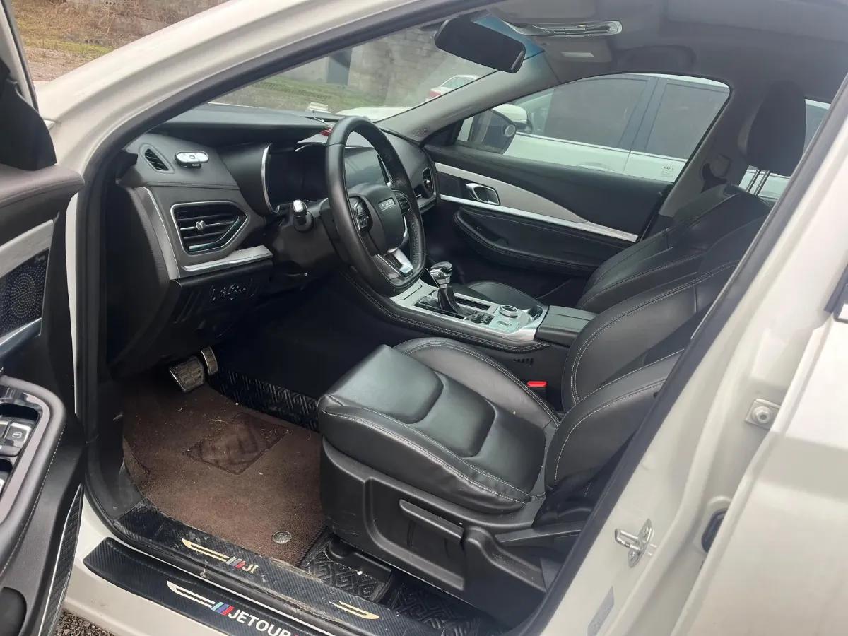 2020 Jetour X70 1.5T 156HP L4 6DCT,autocango,china used car exporter,china ev exporter,chinese used car exporter,chinese used ev exporter