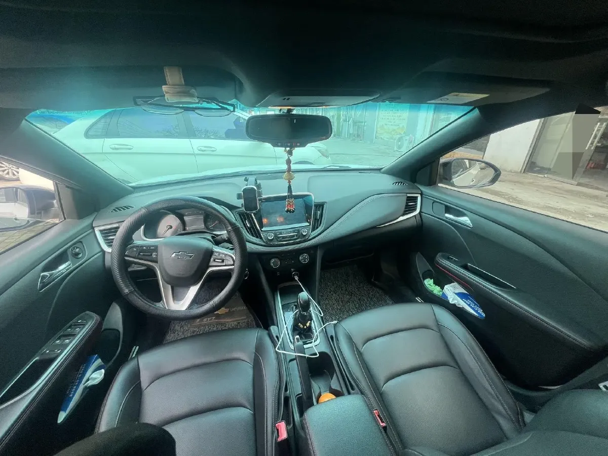 2019 Chevrolet Monza 1.3T 163HP L3 6AT,autocango,china used car exporter,china ev exporter,chinese used car exporter,chinese used ev exporter