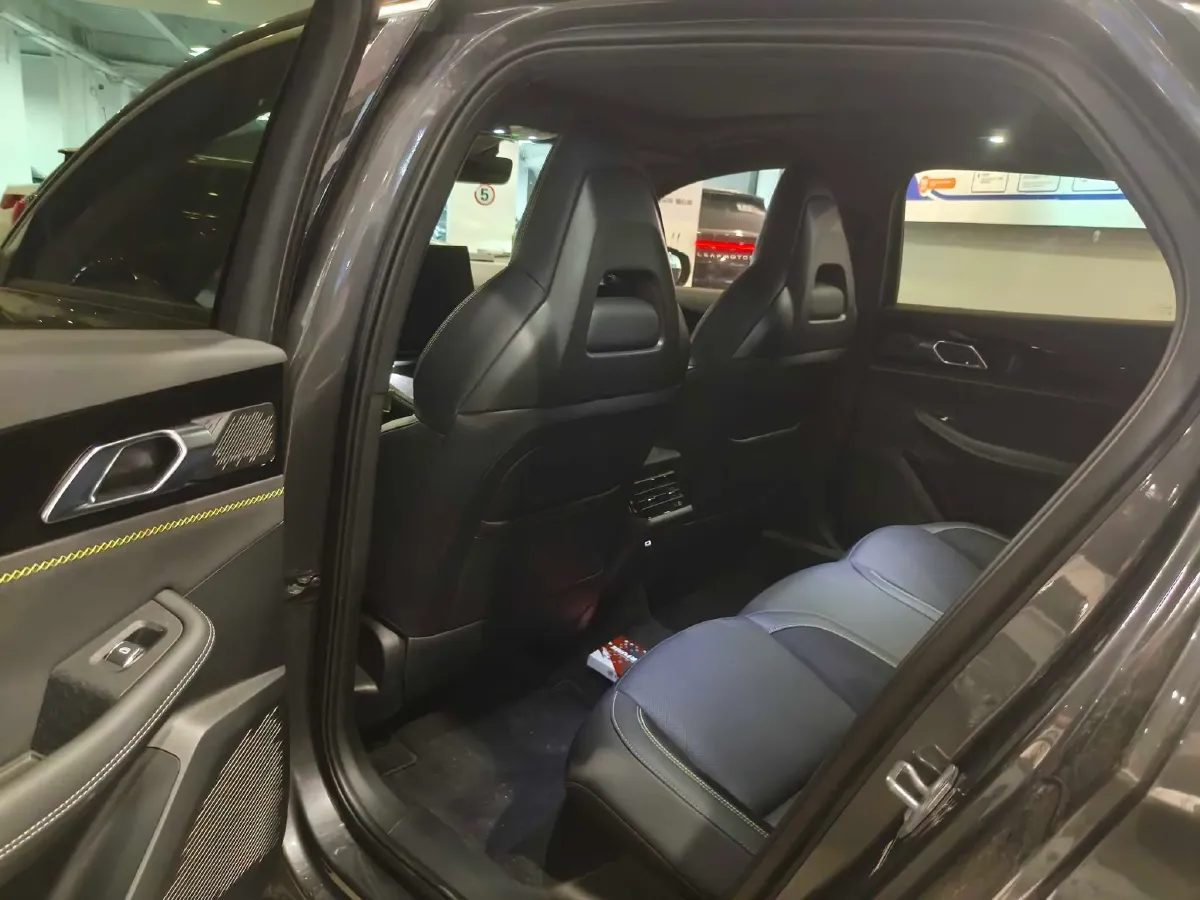 2025 LYNK&CO 03 1.5T 181HP L4 7DCT,autocango,china used car exporter,china ev exporter,chinese used car exporter,chinese used ev exporter