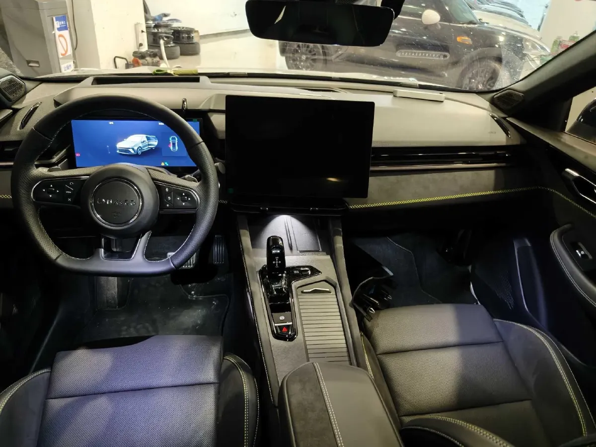 2025 LYNK&CO 03 1.5T 181HP L4 7DCT,autocango,china used car exporter,china ev exporter,chinese used car exporter,chinese used ev exporter