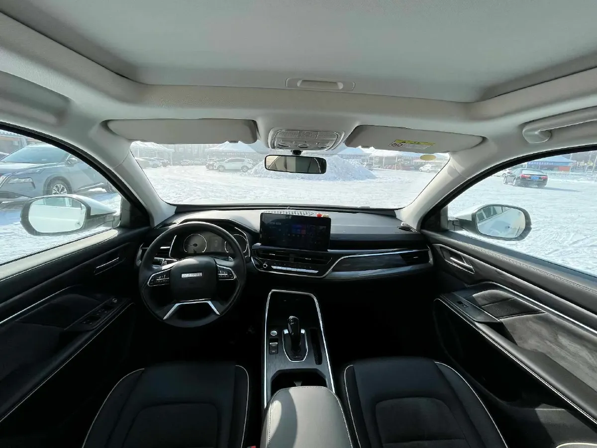 2025 Haval H6 1.5T 150HP L4 7DCT,autocango,china used car exporter,china ev exporter,chinese used car exporter,chinese used ev exporter