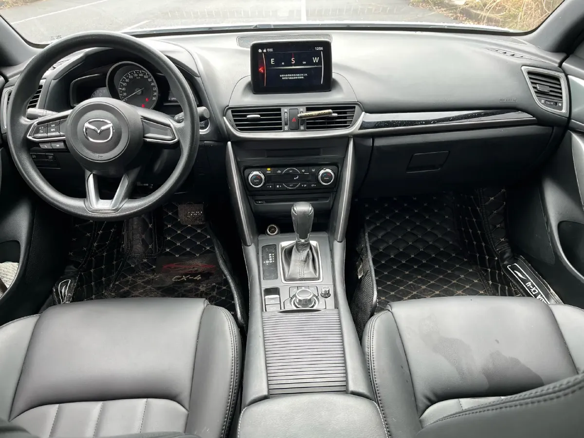 2018 Mazda CX-4 2.0L 158HP L4 6AT,autocango,china used car exporter,china ev exporter,chinese used car exporter,chinese used ev exporter