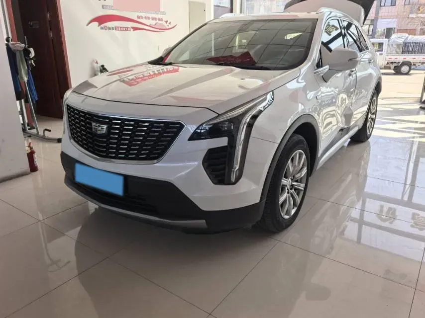 2020 Cadillac XT4 2.0T 241HP L4 9AT,autocango,china used car exporter,china ev exporter,chinese used car exporter,chinese used ev exporter