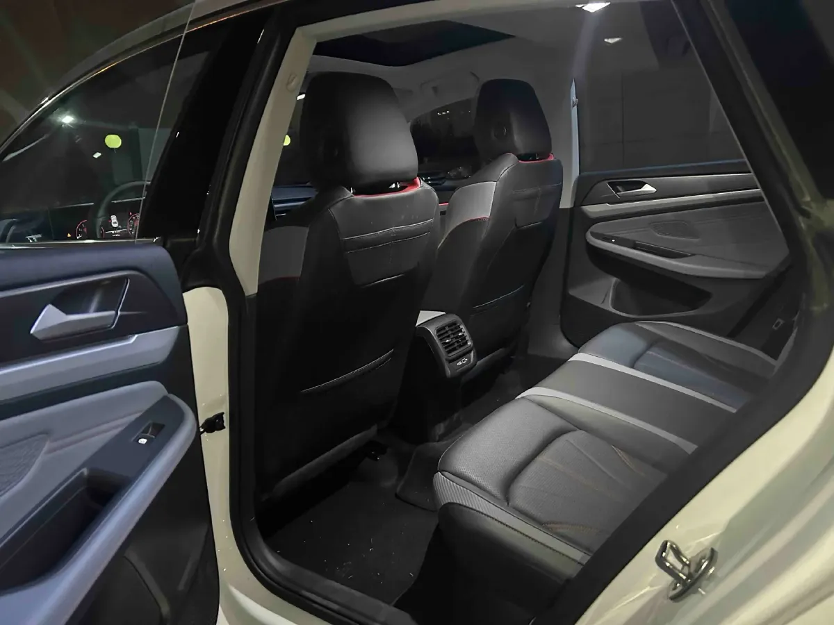 2025 Volkswagen Lamando 1.4T 150HP L4 7DCT,autocango,china used car exporter,china ev exporter,chinese used car exporter,chinese used ev exporter