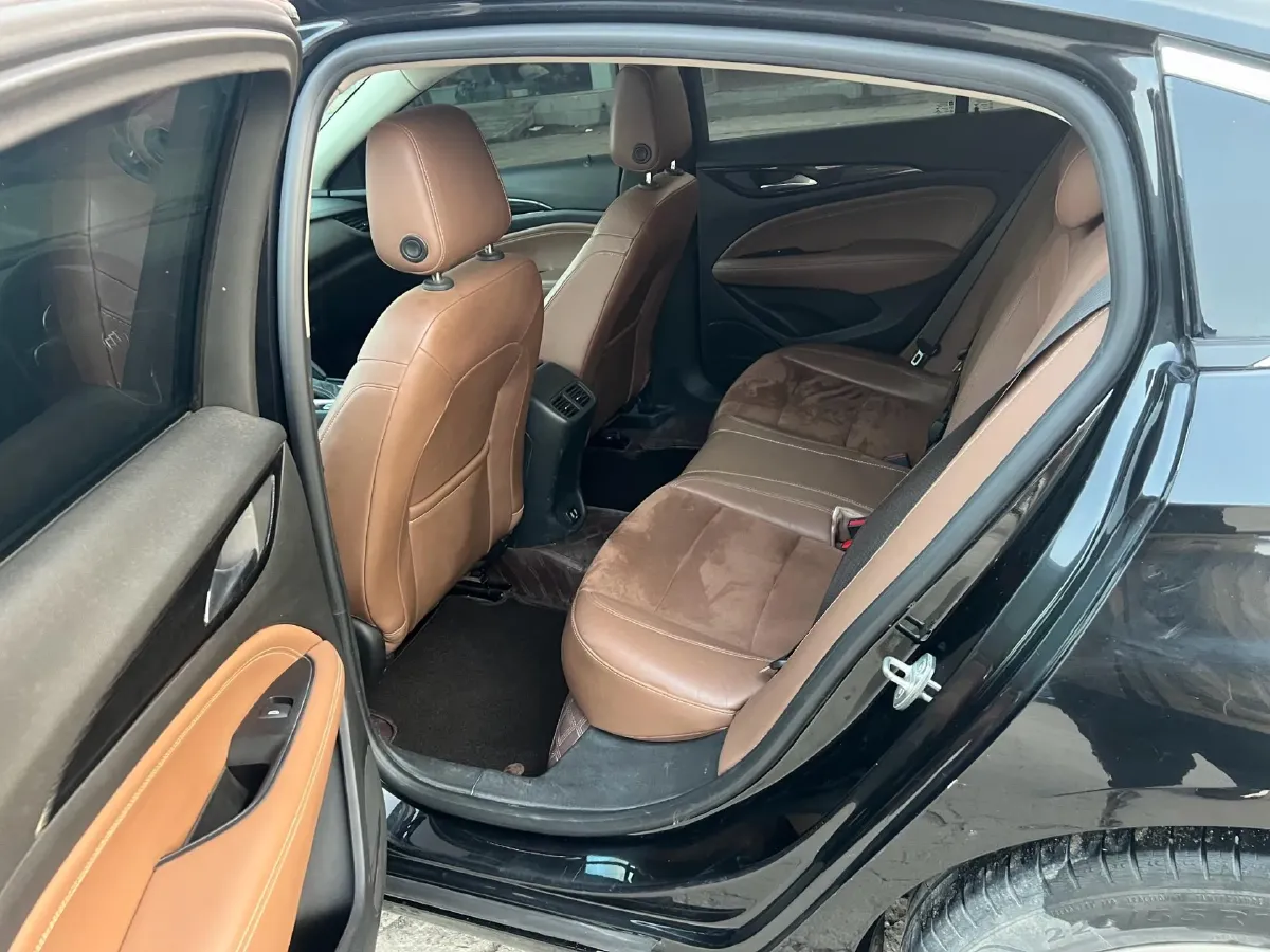 2019 Buick Regal 1.5T 170HP L4 9AT,autocango,china used car exporter,china ev exporter,chinese used car exporter,chinese used ev exporter