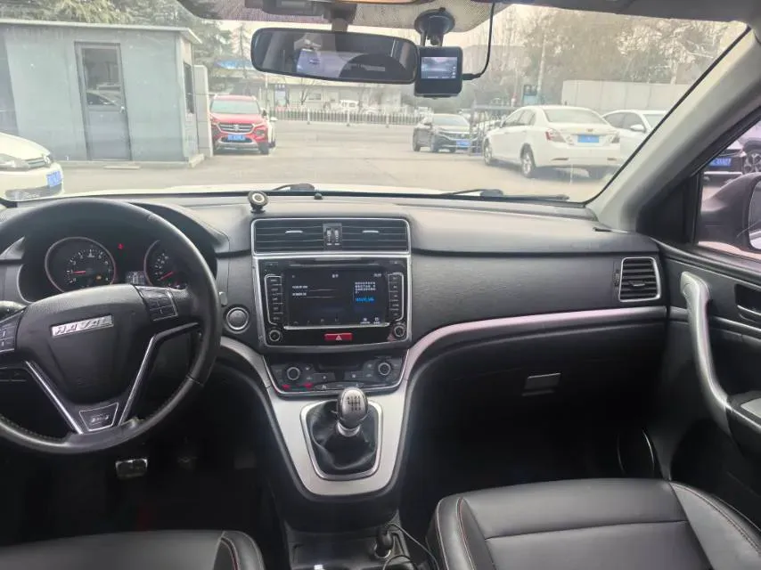 2018 Haval M6 1.5T 150HP L4 6MT,autocango,china used car exporter,china ev exporter,chinese used car exporter,chinese used ev exporter