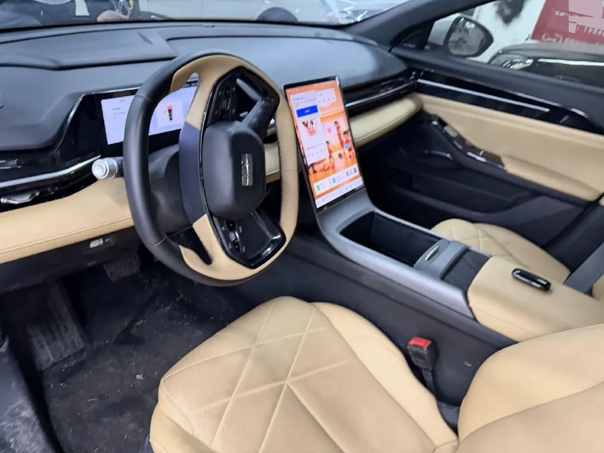 2024 Geely Galaxy L6 1.5T 163HP L4 3DHT PHEV,autocango,china used car exporter,china ev exporter,chinese used car exporter,chinese used ev exporter