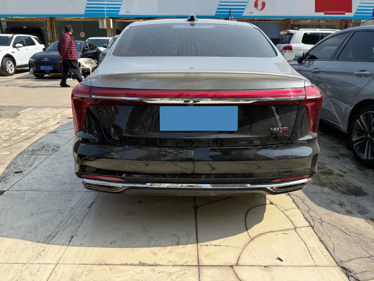 2023 HongQi H5 2.0T 224HP L4 8AT,autocango,china used car exporter,china ev exporter,chinese used car exporter,chinese used ev exporter