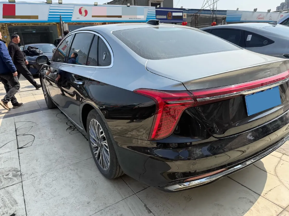 2023 HongQi H5 2.0T 224HP L4 8AT,autocango,china used car exporter,china ev exporter,chinese used car exporter,chinese used ev exporter