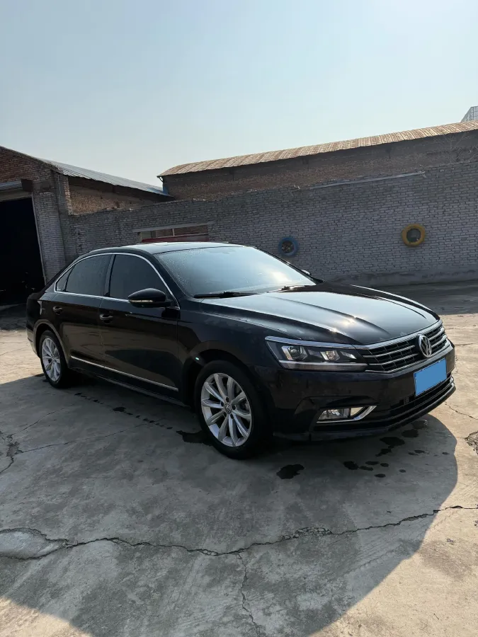 2017 Volkswagen Passat 1.8T 180HP L4 7DCT,autocango,china used car exporter,china ev exporter,chinese used car exporter,chinese used ev exporter
