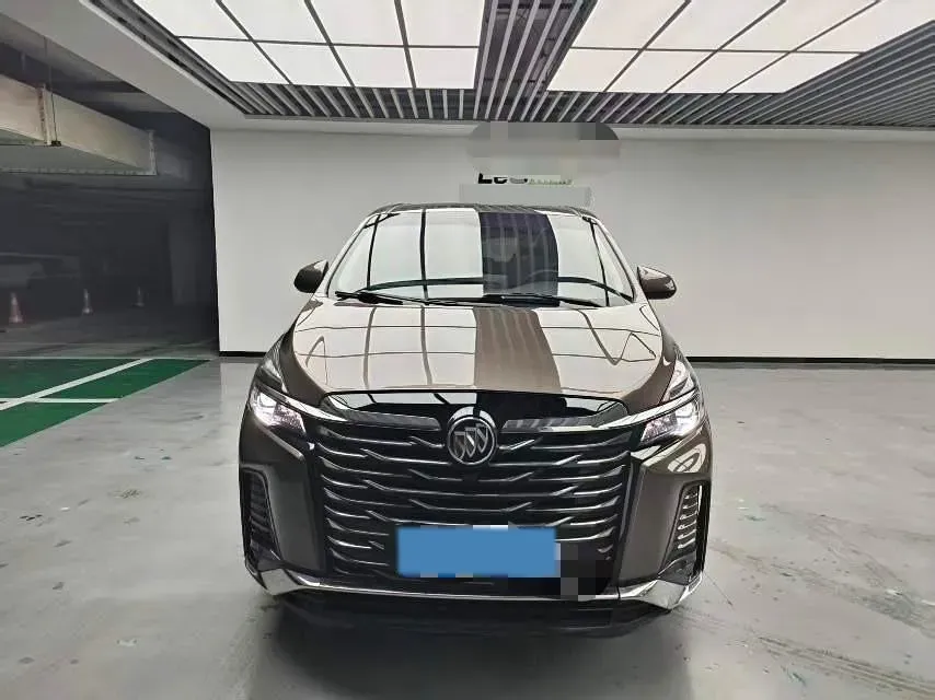 2023 Buick GL8 2.0T 237HP L4 9AT,autocango,china used car exporter,china ev exporter,chinese used car exporter,chinese used ev exporter