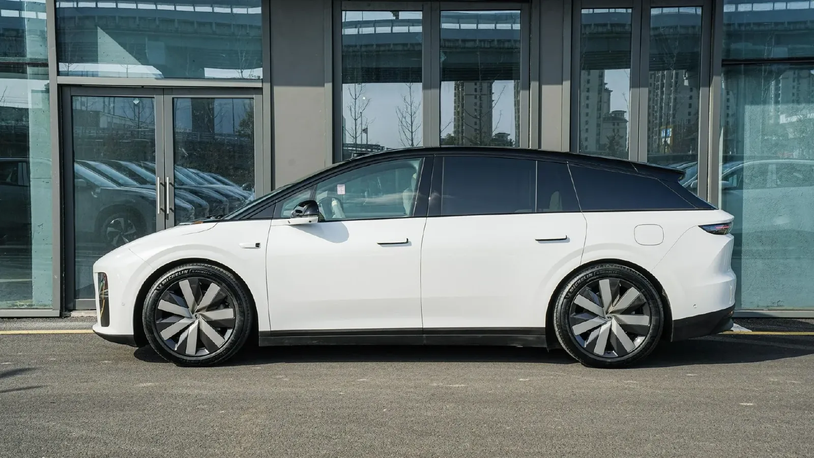 2025 Li i6 BEV,autocango,china used car exporter,china ev exporter,chinese used car exporter,chinese used ev exporter