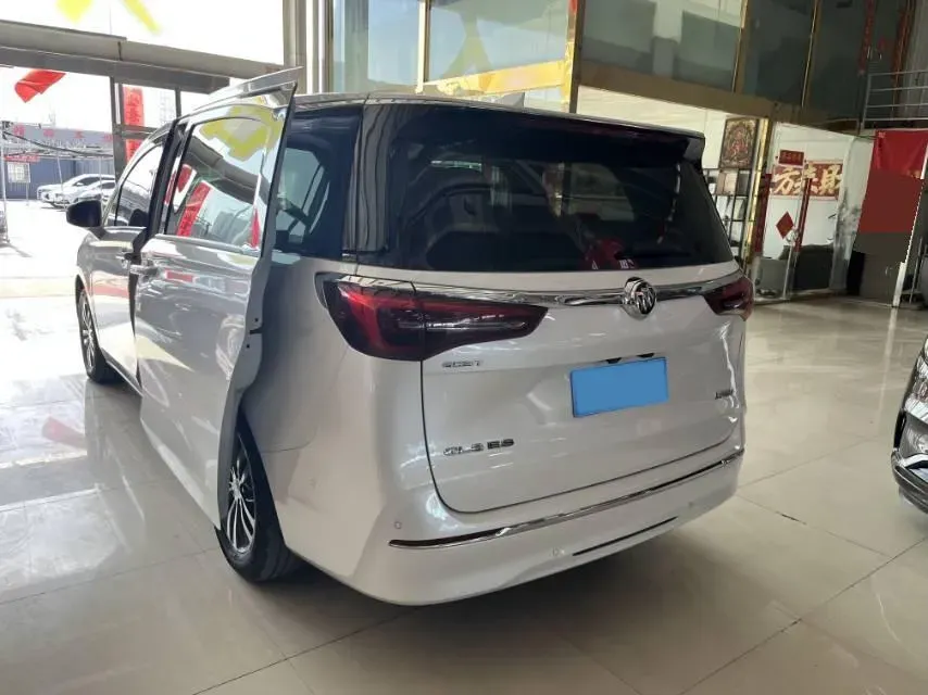 2020 Buick GL8 2.0T 237HP L4 9AT,autocango,china used car exporter,china ev exporter,chinese used car exporter,chinese used ev exporter