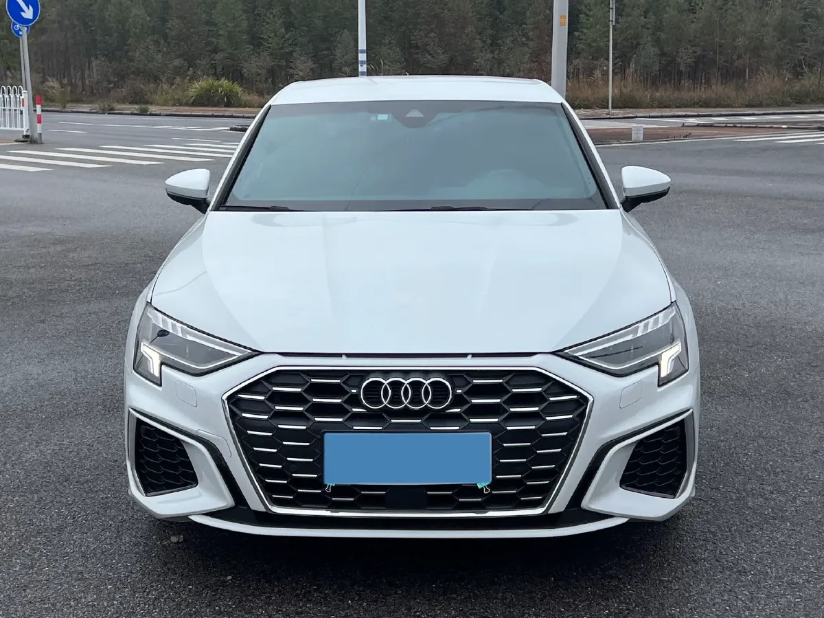 2023 Audi A3 1.4T 150HP L4 7DCT,autocango,china used car exporter,china ev exporter,chinese used car exporter,chinese used ev exporter
