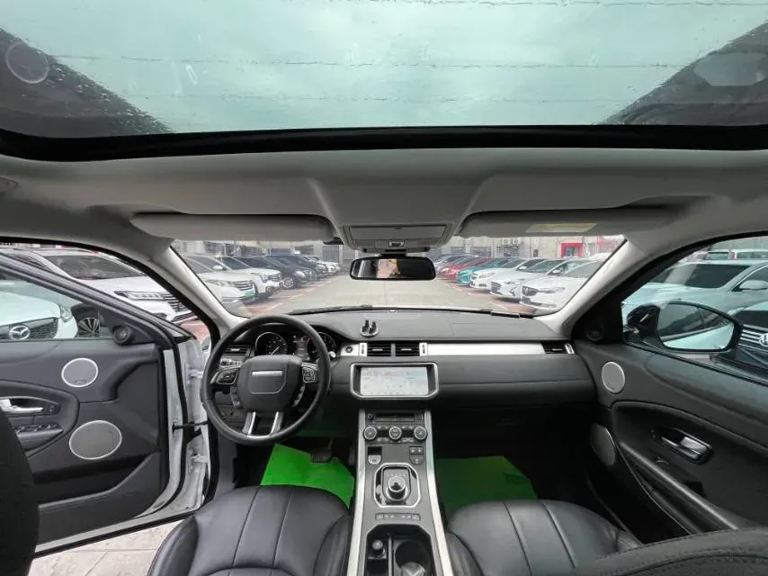 2018 Land Rover Range Rover Evoque 2.0T 241HP L4 9AT,autocango,china used car exporter,china ev exporter,chinese used car exporter,chinese used ev exporter