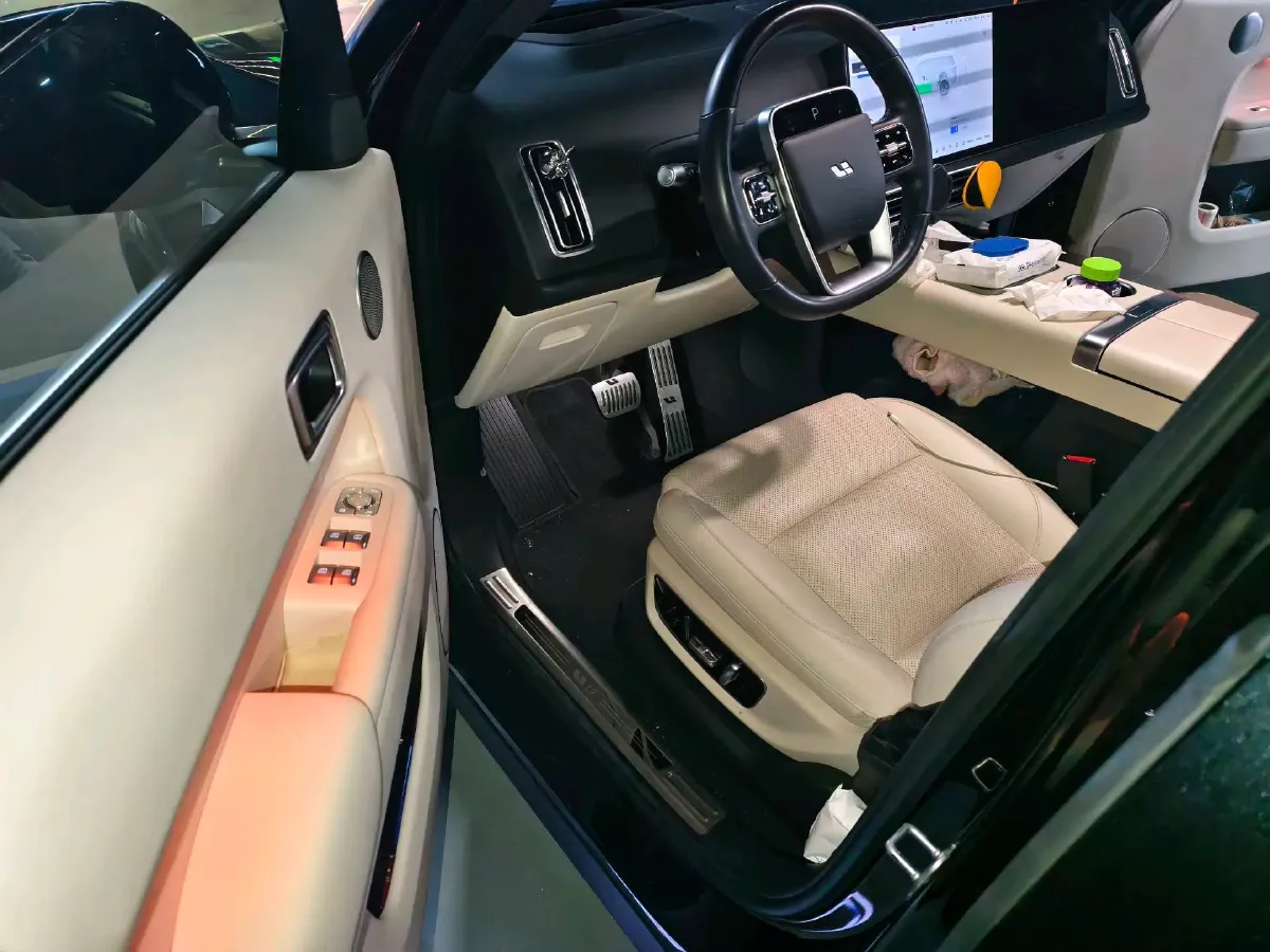 2022 Li L9 Range Extended 154HP REEV 42.6KWH,autocango,china used car exporter,china ev exporter,chinese used car exporter,chinese used ev exporter