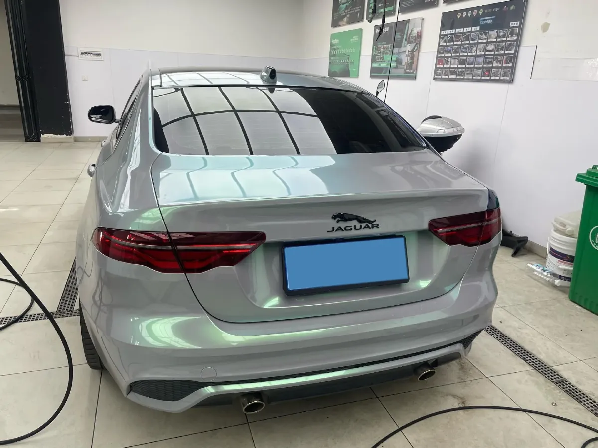 2021 Jaguar XEL 2.0T 250HP L4 8AT,autocango,china used car exporter,china ev exporter,chinese used car exporter,chinese used ev exporter