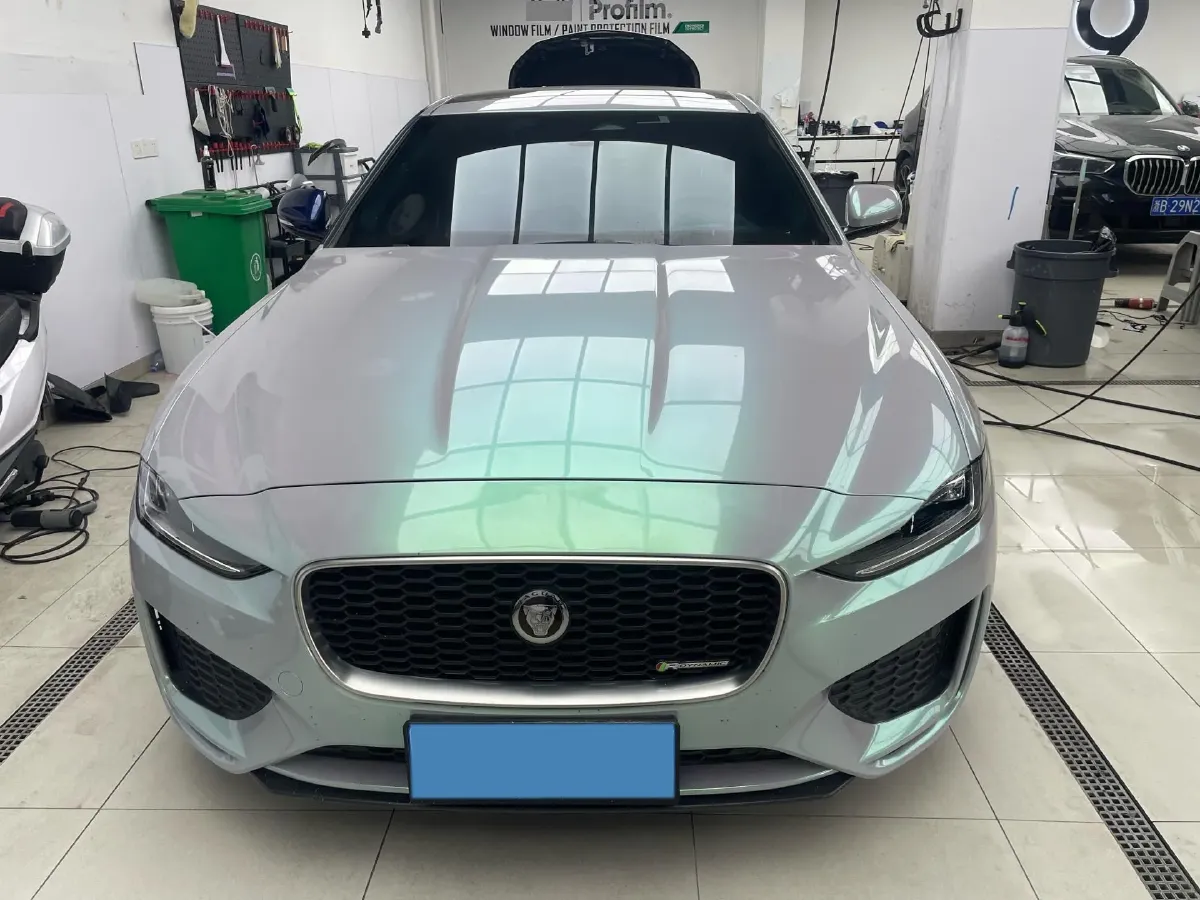 2021 Jaguar XEL 2.0T 250HP L4 8AT,autocango,china used car exporter,china ev exporter,chinese used car exporter,chinese used ev exporter