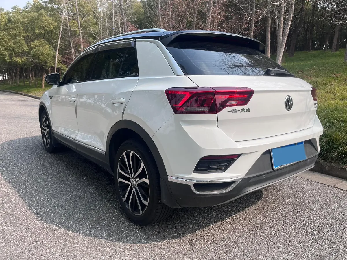 2018 Jeep Renegade 2.0L 155HP L4 9AT,autocango,china used car exporter,china ev exporter,chinese used car exporter,chinese used ev exporter