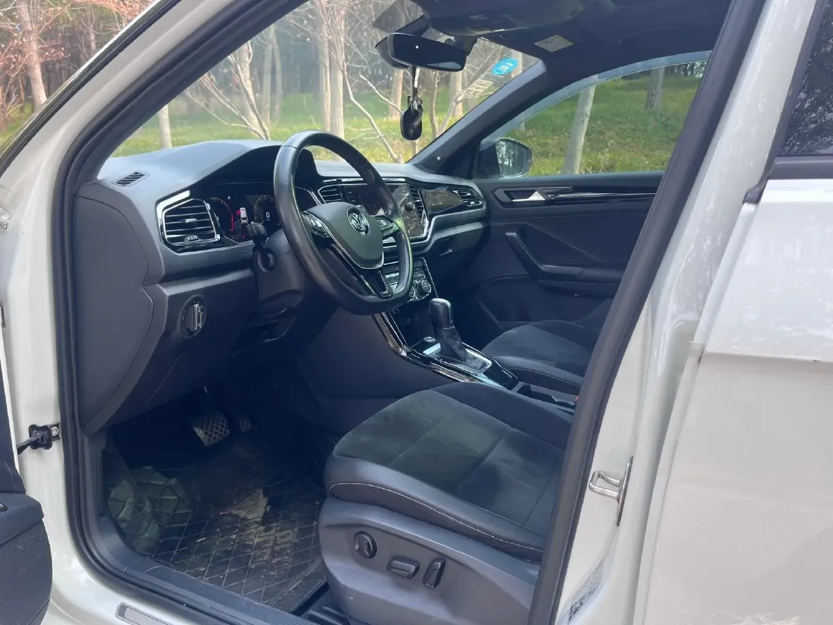 2018 Jeep Renegade 2.0L 155HP L4 9AT,autocango,china used car exporter,china ev exporter,chinese used car exporter,chinese used ev exporter