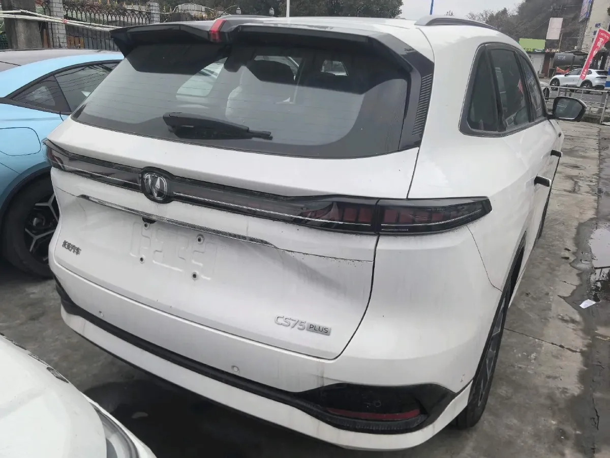 2025 ChangAn CS75 Plus 1.5T 192HP L4 8AT,autocango,china used car exporter,china ev exporter,chinese used car exporter,chinese used ev exporter