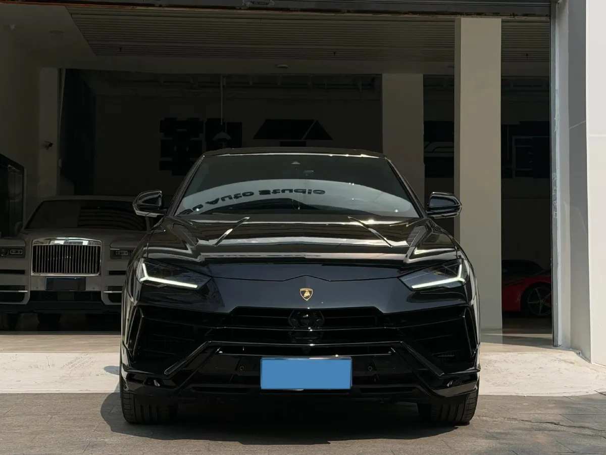 2023 Lamborghini Urus 4.0T 641HP V8 8AT,autocango,china used car exporter,china ev exporter,chinese used car exporter,chinese used ev exporter