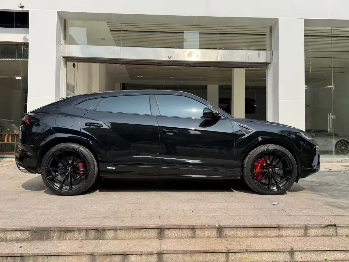2023 Lamborghini Urus 4.0T 641HP V8 8AT,autocango,china used car exporter,china ev exporter,chinese used car exporter,chinese used ev exporter