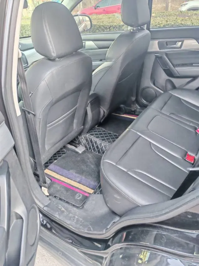 2018 Haval H2 1.5T 150HP L4 6MT,autocango,china used car exporter,china ev exporter,chinese used car exporter,chinese used ev exporter