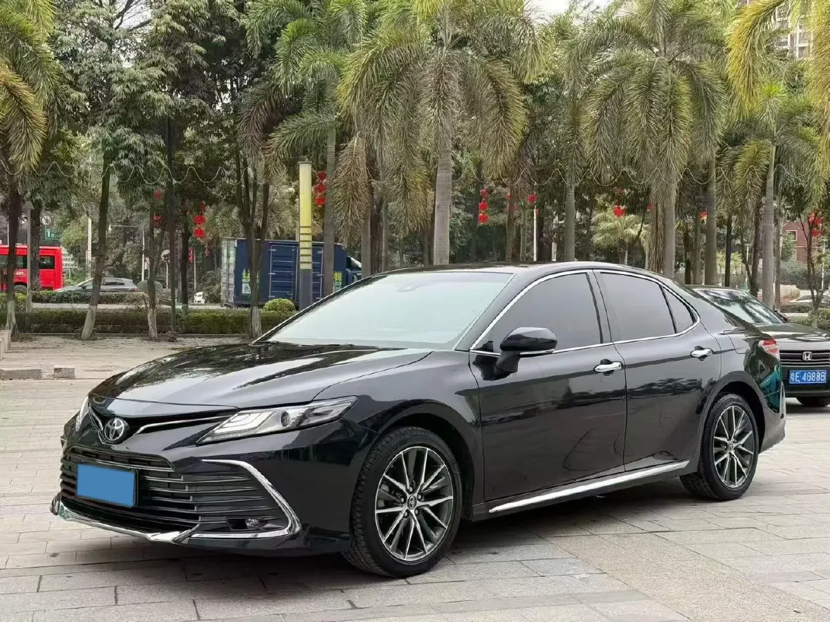 2021 Toyota Camry 2.5L 209HP L4 8AT,autocango,china used car exporter,china ev exporter,chinese used car exporter,chinese used ev exporter